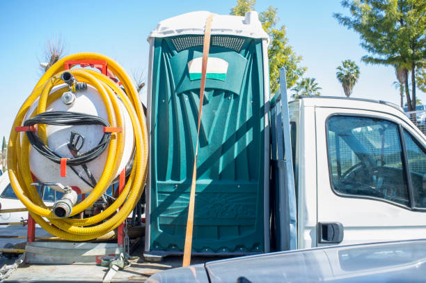 Best Portable toilet rental cost  in Elsmere, DE